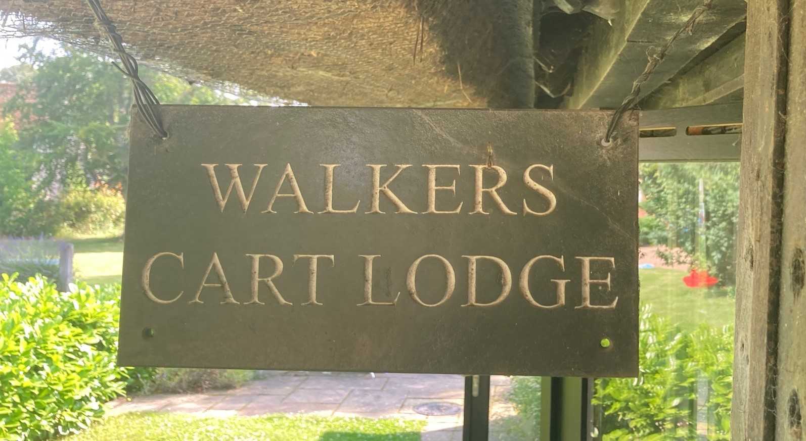 Walkers Cart Lodge